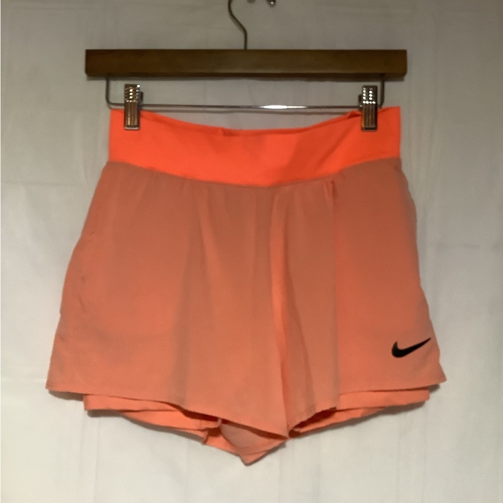 Nike court dri fit victory shorts orange size small slim fit - Picture 2 of 7